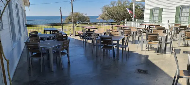 The second-story deck and views of Lake Pontchartrain