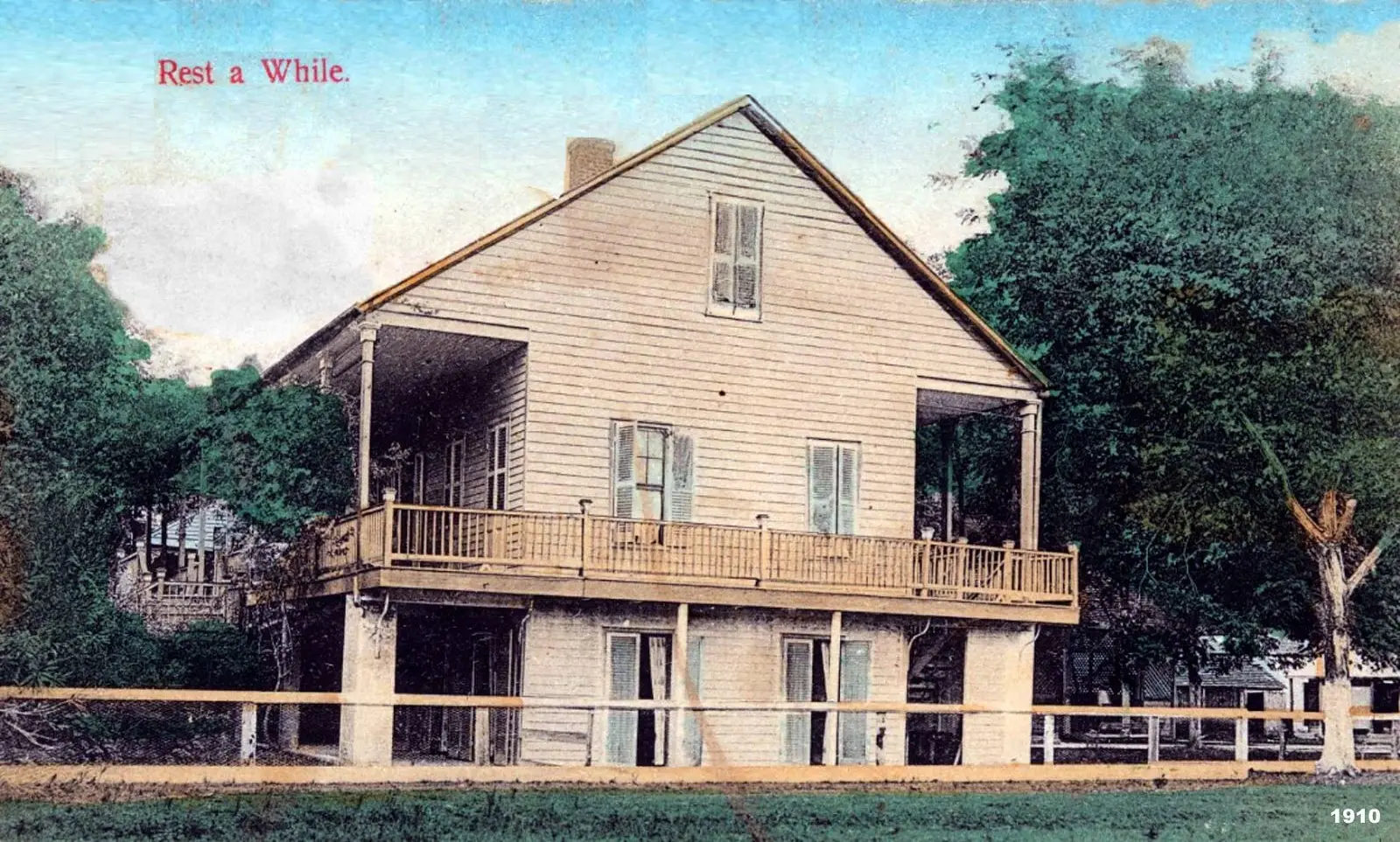 A hand-colored postcard of the Frapart Hotel